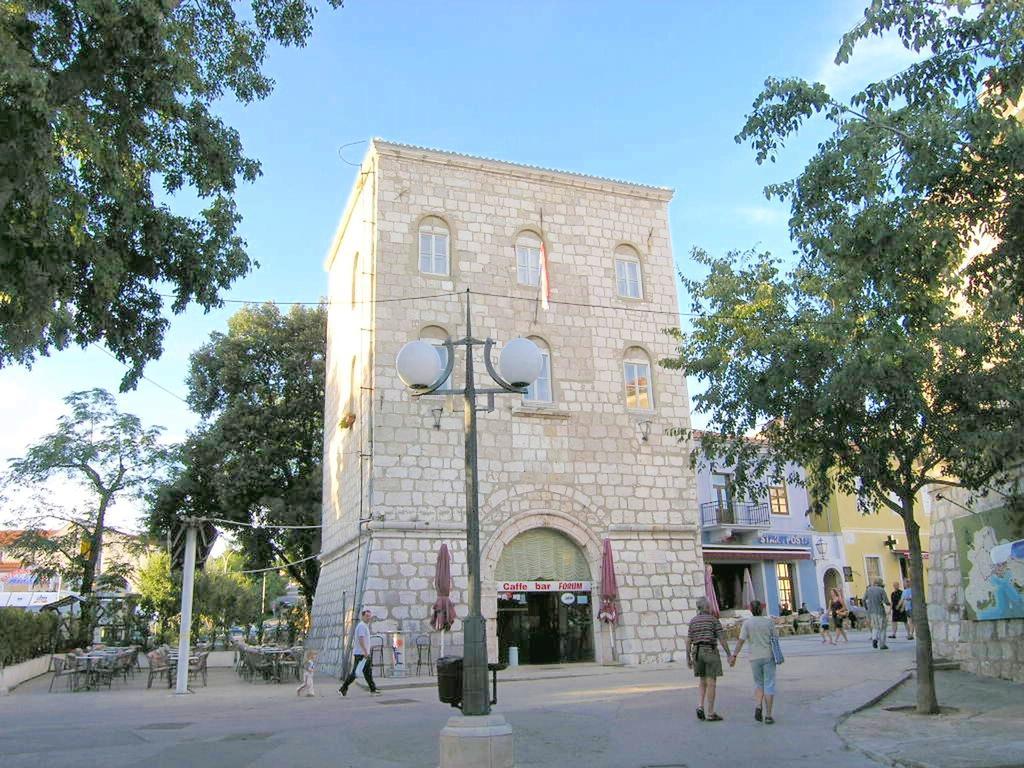Studio Apartment Tamara Krk Town Exterior photo